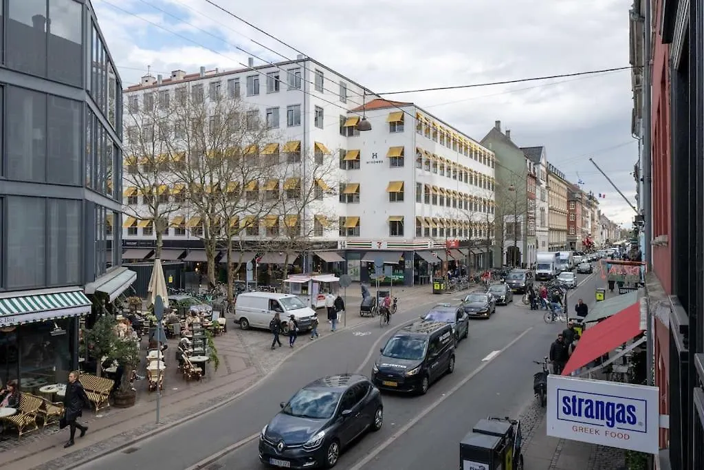 Stylish Apartment On Lively Street In Downtown Copenhagen 0*,